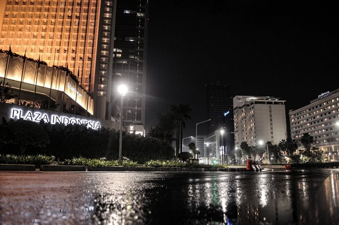 suasana sepi di sekitar bundaran hi hingga mh thamrin