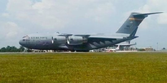 Pesawat Militer Amerika Mendarat di Lanud Roesmin Nurjadin Pekanbaru