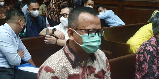 Saat Sidang, Pembantu Rumah Edhy Prabowo Ngaku Antar Uang Miliaran Buat Beli Vila