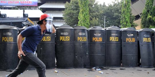 4 Mahasiswa Penolak Omnibus Law di Semarang Dihukum Percobaan