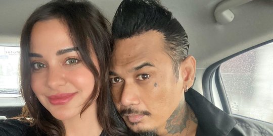 Pesan Menyentuh Nora Alexandra Usai Jerinx Bebas dari Penjara