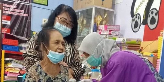 Pemkot Banda Aceh Jemput Bola Lewat Gebyar Vaksinasi Lansia