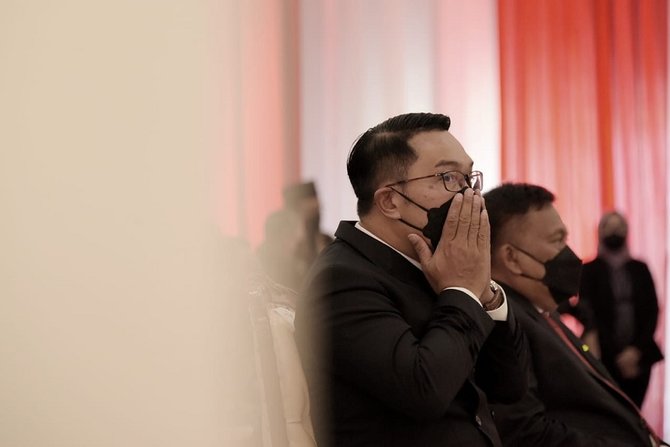 ridwan kamil hadiri sidang senat terbuka pengukuhan gelar profesor megawati