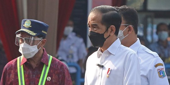 Jokowi Minta Relawannya Tak Buru-buru Dukung Capres 2024