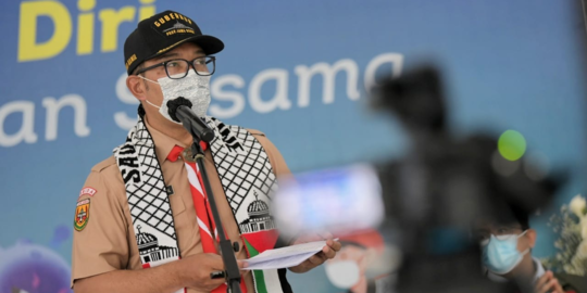 Gubernur Emil Serahkan Bantuan Masyarakat Jabar Senilai Rp1,5 M Bagi Rakyat Palestina