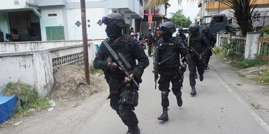 Polri: 13 Terduga Teroris Ditangkap di Riau Jaringan Jamaah Islamiah