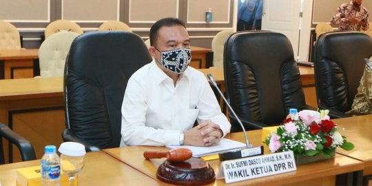 Kasus Covid Meningkat, Pimpinan DPR Minta Sekolah Tatap Muka Ditunda