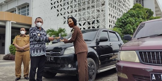 Ganti Plat Hitam, Pegawai DLH Cilegon Gadai Mobil Dinas Rp36 Juta