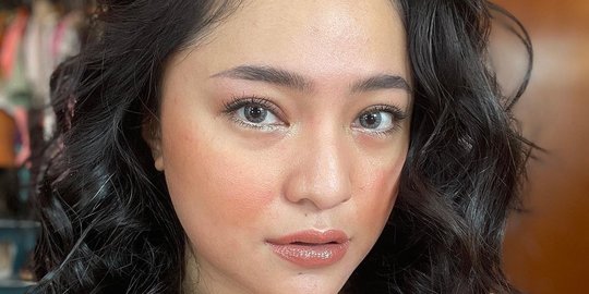 Potret Terbaru Marshanda yang Bikin Pangling, Singgung soal Uban