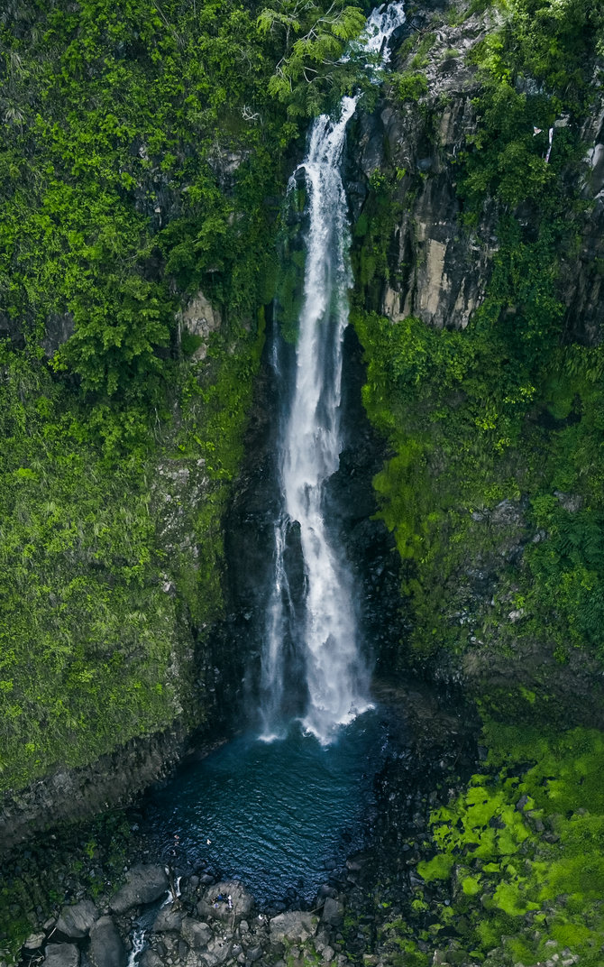 pesona air terjun takapala di gowa