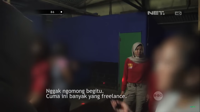 ikuti jejak ibu jadi teman karaoke pria tiap malam