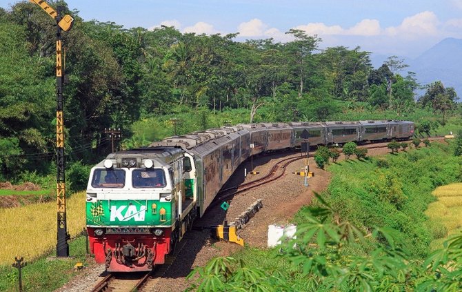 kereta api spesial ramadan