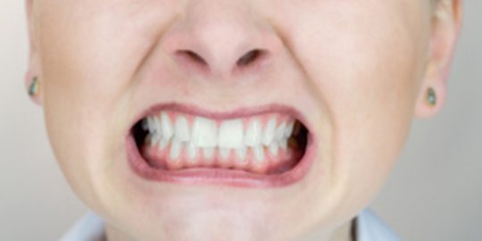 Bruxism adalah Kebiasaan yang Bisa Muncul Tanpa Sengaja Akibat Stres