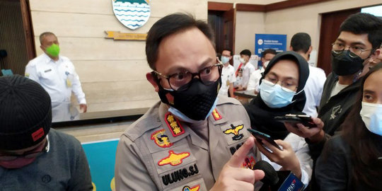 Kasus Covid-19 Naik, Polisi Perketat Buka-Tutup Jalan di Bandung
