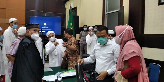 Saling Serang Saat Sidang, Rizieq Harap Jaksa Jangan Ambil Hati Apalagi Dendam