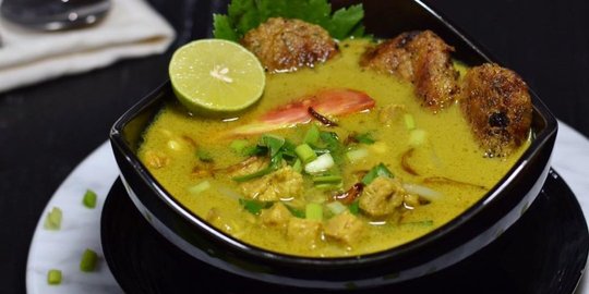 8 Resep Masakan Makassar yang Lezat, Mudah Dibuat di Rumah