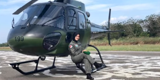 Bukti Omongan Ibu adalah Doa, Ini Sosok Tangguh Marina Latifah Jadi Pilot TNI AD