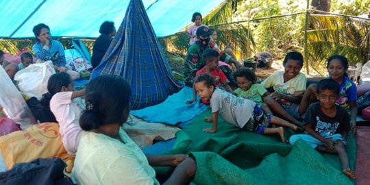 Trauma Gempa, 7.227 Warga Tehoru Bertahan di Dataran Tinggi