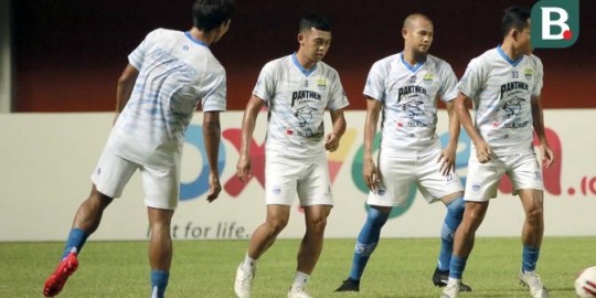 Liga 1: Gelandang Persib Antusias Menyambut Pemain Palestina, Biar Persaingan Makin Jos!