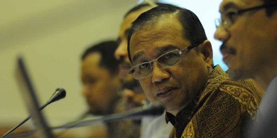 Busyro Muqoddas: Pelumpuhan KPK jadi Success Story Jokowi, Ketum Parpol dan DPR
