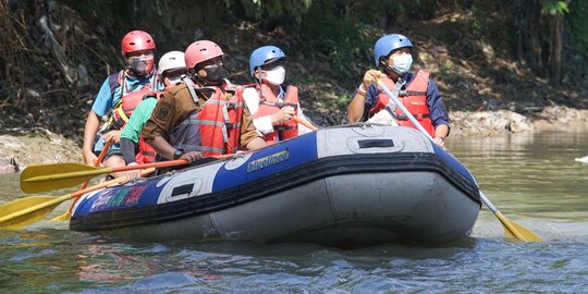 Bobby Nasution Optimis Jadikan Sungai Sebagai Halaman Depan