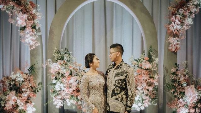 penuh haru bahagia intip momen lamaran winona willy adik nikita willy