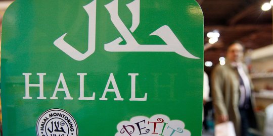 Bos BI Sebut Indonesia Harus Mempercepat Sertifikasi Produk Halal