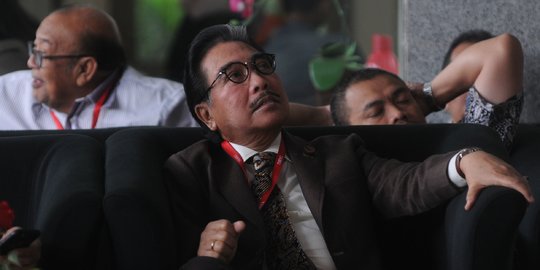 Bersaksi di Sidang Juliari, Advokat Hotma Sitompul Bantah Terima Rp3 Miliar