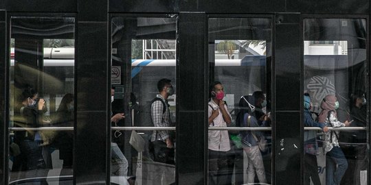 Mobilitas 10 Ruas Jalan Jakarta Dibatasi karena Banyak Kerumunan Orang Tanpa Prokes