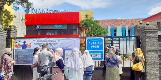 Calon Pendaftar Kesulitan Akses Informasi PPDB di Banten