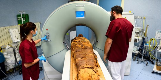 Mengungkap Rahasia Mumi Mesir Kuno dengan CT Scan