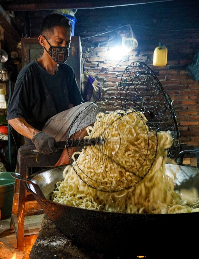 slondok desa kenalan