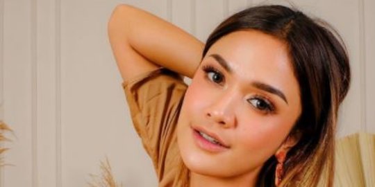 Perankan Anjani di Suara Hati Istri, Intip 5 Potret Cantik Andi Annisa Iasyah