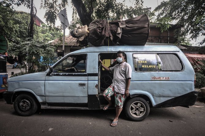 angkot ondel ondel ibu kota