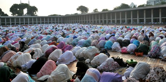 MUI Keluarkan Fatwa Larangan Salat Idul Adha di Zona Merah Covid-19