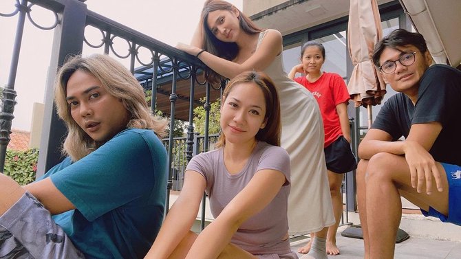 bunga citra lestari isolasi mandiri