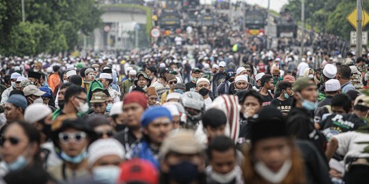 Cokok 150 Orang dari Massa Rizieq Syihab, Polisi Temukan Sajam & Ketapel