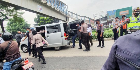 4 Simpatisan Rizieq Diciduk Polres Jaktim Reaktif Covid-19