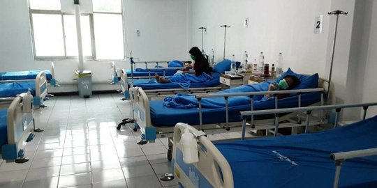 Respons Wagub DKI Soal Antrean Pasien Tumpah ke Selasar Rumah Sakit