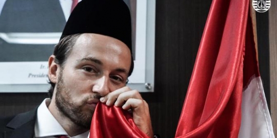 Liga 1: Terkuak, Presiden Arema Sempat Tertarik Datangkan Marc Klok - Vimarsana News