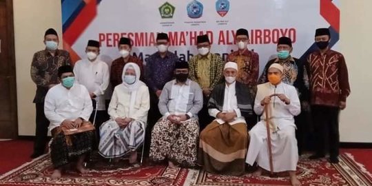 Menag ke Ponpes Lirboyo Sosialisasikan Prokes saat Idul Adha