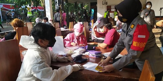 Polres Sediakan 1.000 Dosis Vaksin Sinovac di Kabeda untuk Warga Depok