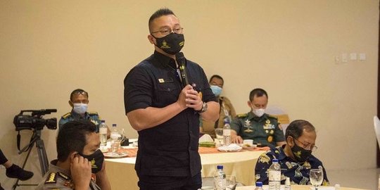 Anggota DPRD DKI Kenneth Kritik Pemprov DKI Angkut Jenazah Covid-19 Pakai Truk