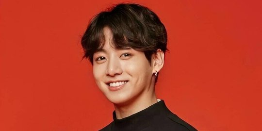 5 Kebiasaan Unik Jungkook BTS yang Bikin Army Makin Cinta - Vimarsana News