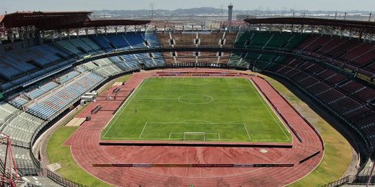 Pemkot Surabaya Kaji Stadion Gelora Bung Tomo Jadi Tempat Isolasi Pasien Covid-19