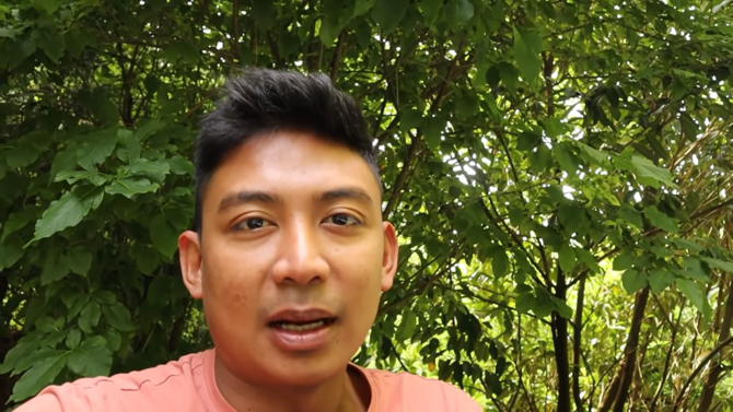 pria sunda menikahi bule jerman pilih tinggal di tengah hutan