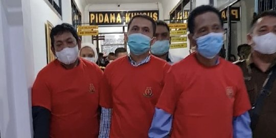 Diduga Korupsi Pembangunan Gedung Kuliah, Mantan Rektor UIN Sumut Ditahan