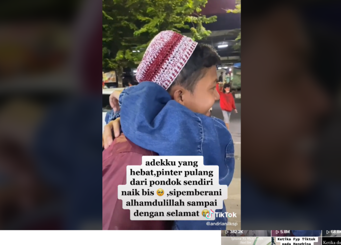 bertemu adik pulang dari pondok pesantren
