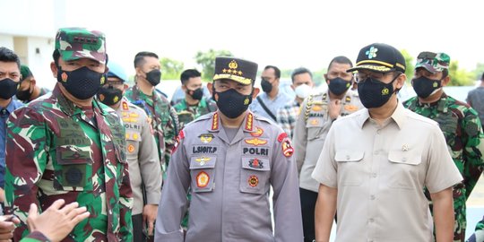 Panglima: TNI Siap Vaksinasi 10.000 Warga Per Hari di JIEXpo Kemayoran