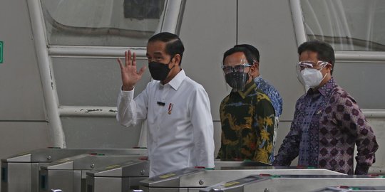 Dikritik The King of Lip Service, Jokowi Ingatkan Soal Tata Krama dan Sopan Santun
